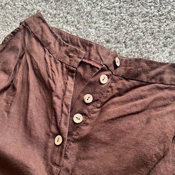 Button-Front Wide Leg Pants in Rust Brown - Picture 2 of 6